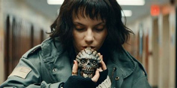 Dafne Keen: The Untold Story Behind the Stolen Photos