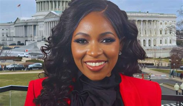 Diana Ewing Biography, Age, Height, Husband, Net Worth, Family