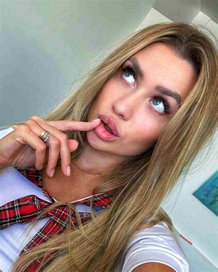 Dipika Dutt aka itspikaaa Height, Weight, Net Worth, Age, Birthday, Wikipedia, Who, Nationality, Bio |