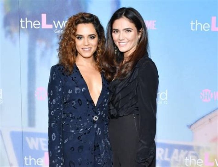 Is Blackbird Actress In A Relationship With Arienne Mandi?