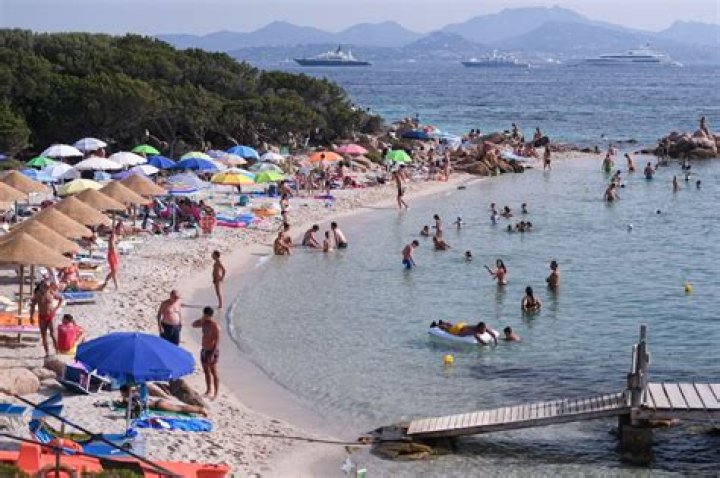 Italian Island, Sardinia To pay 3000 People $15,000 Each To Live There