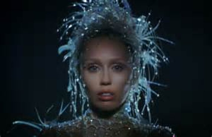 The Controversial World of "Miley Cyrus Topless": A Deep Dive into Celebrity and Society