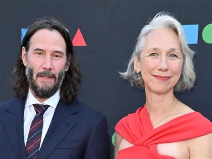 Who Is Keanu Reeves Voting For? Uncovering the Political Preferences of the Beloved Actor